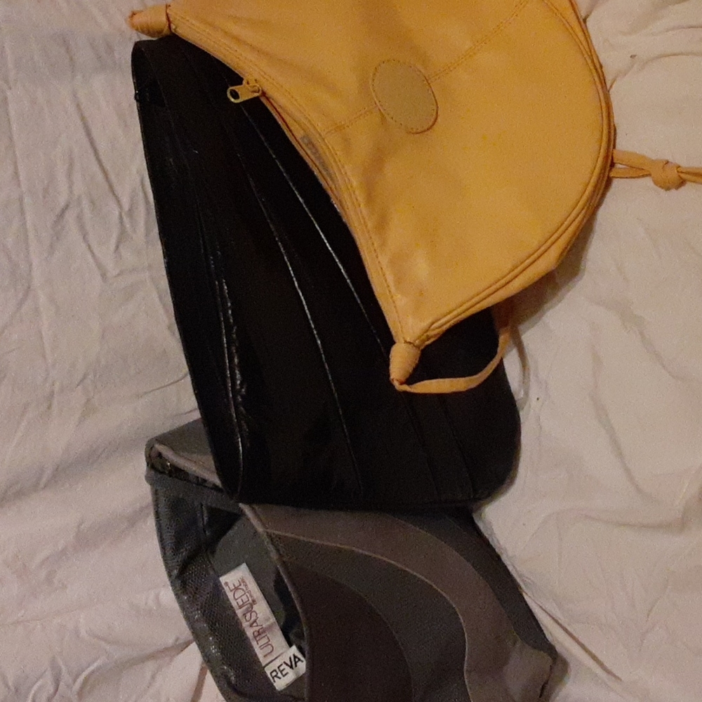 Clutch purses